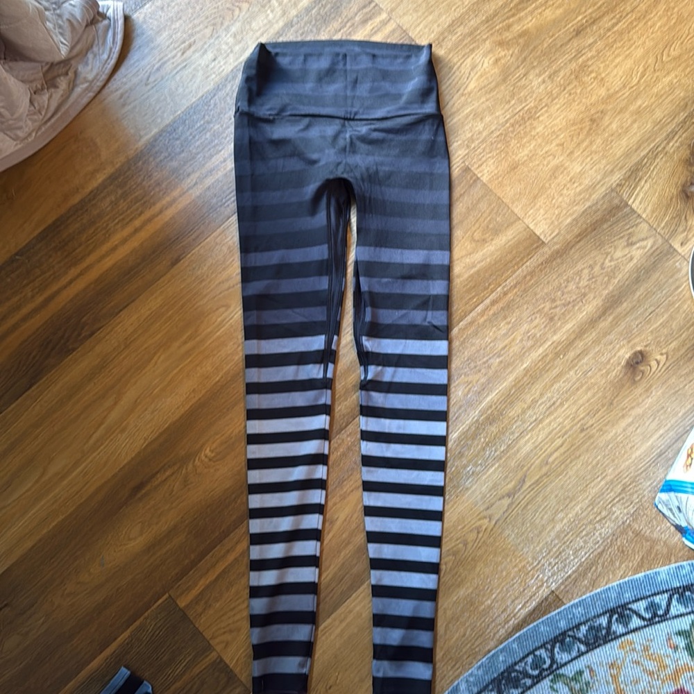 K-Deer Jody Signature Stripe High Rise Full Length Legging Black- Size M